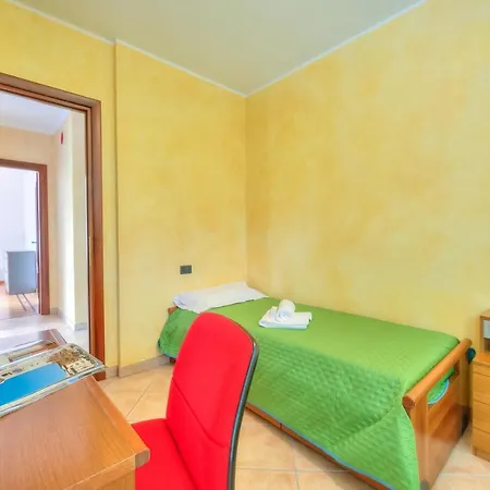 Holiday home Il Sole Di Mirasole - Happy