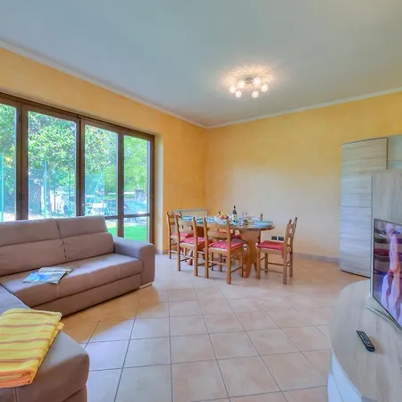 Il Sole Di Mirasole - Happy Holiday home *