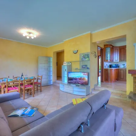 Holiday home Il Sole Di Mirasole - Happy Leggiuno