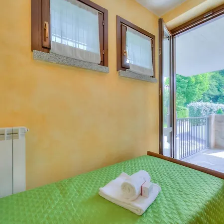 Holiday home Il Sole Di Mirasole - Happy